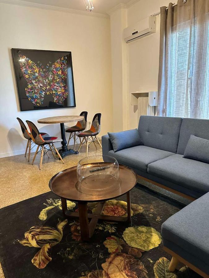 Cozy Apartment At Gazi Square Aten Exteriör bild